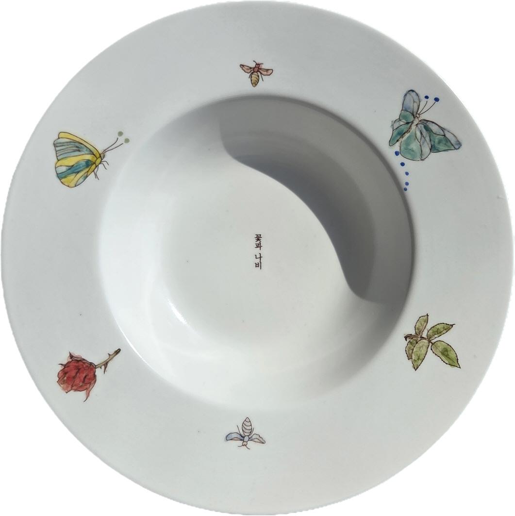꽃과 나비 그릇